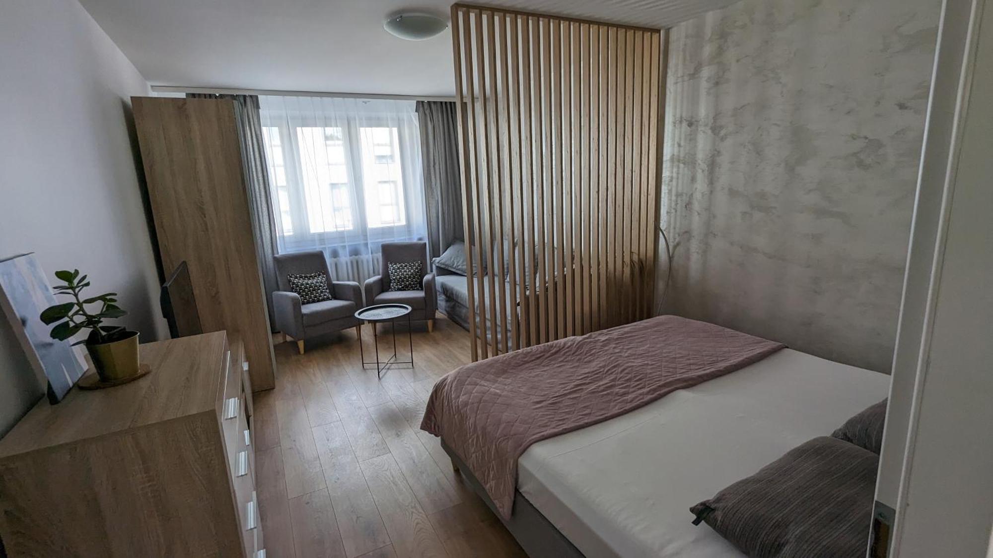 Kalwaryjska Spot Apartment In A Good Location Krakau Buitenkant foto
