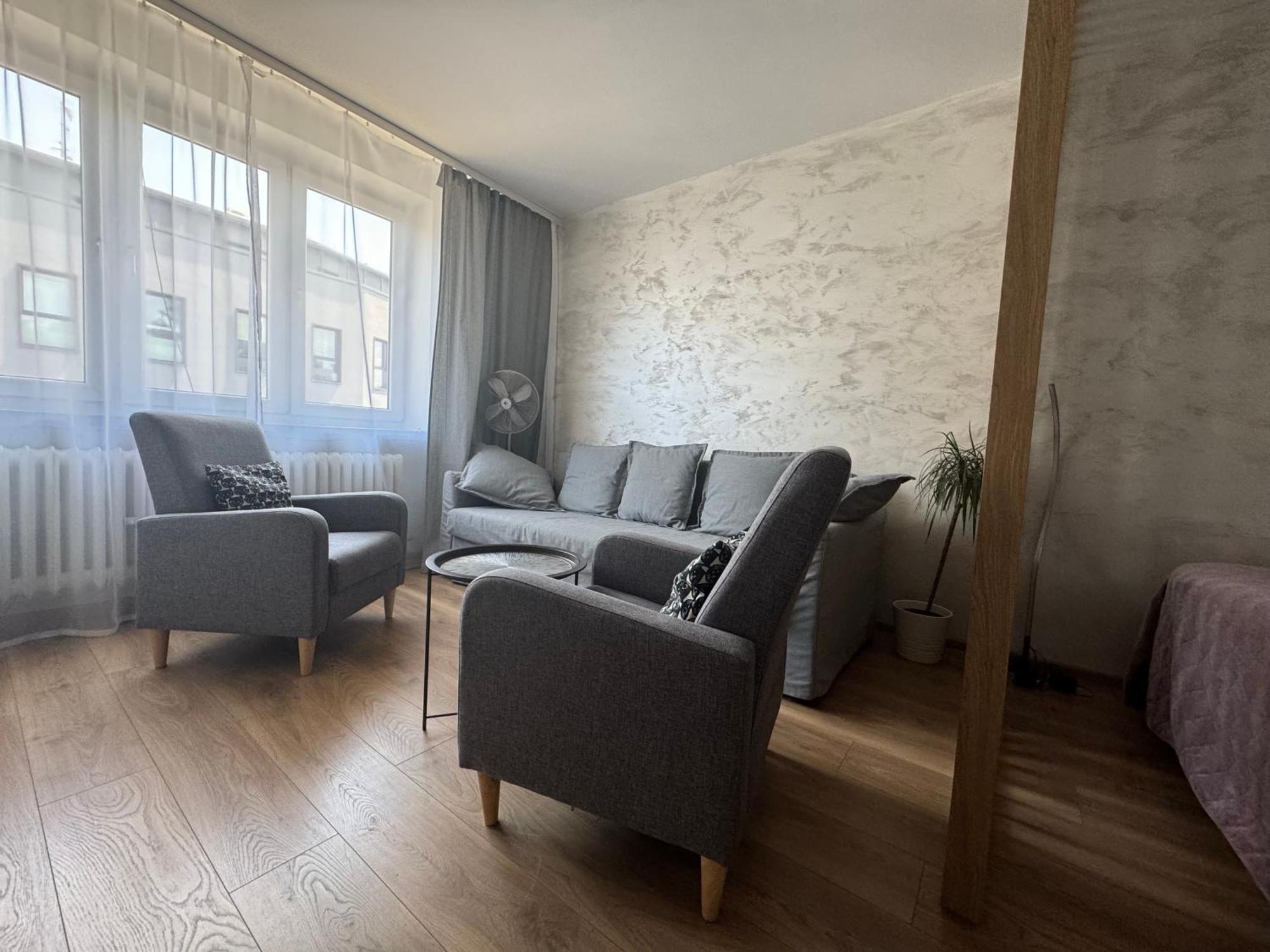 Kalwaryjska Spot Apartment In A Good Location Krakau Buitenkant foto